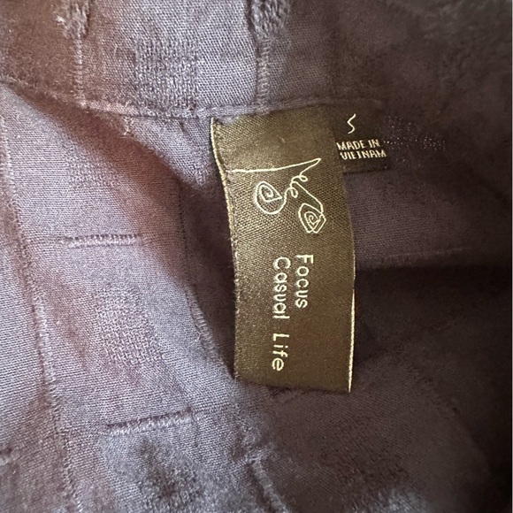 Focus causal life textured jacket navy size small wooden buttons - Picture 4 of 6